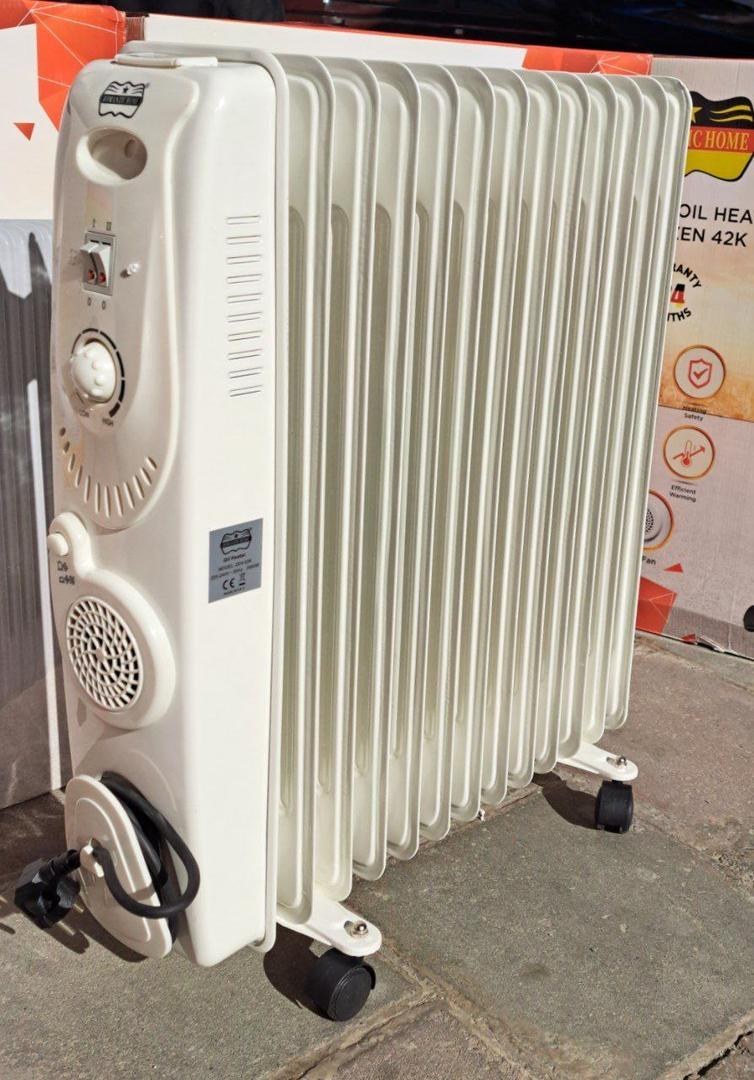 شوفاژ برقی رومانتیک مدل 42K ۱۳ پره فن دار