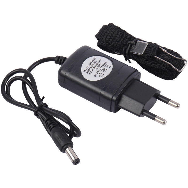 نورافکن دستی دی پی مدل DP-7303A با نور LED و برد ۱۰۰۰ متر